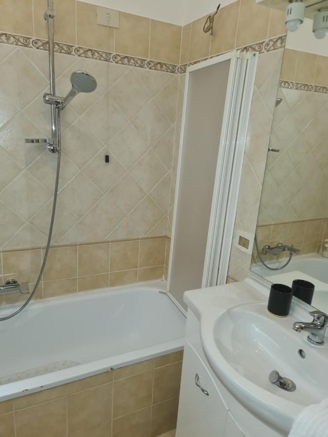 로마 Nicoleta B&B 외부 사진